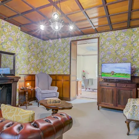 Vila Tagini: Restored 1888 With Private Garden
