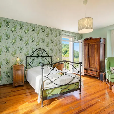 Tagini: Restored 1888 With Private Garden Vila Brovello-Carpugnino