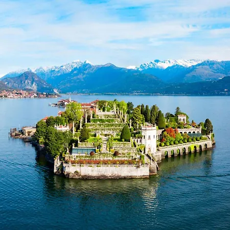 Tagini: Restored 1888 With Private Garden * Brovello-Carpugnino